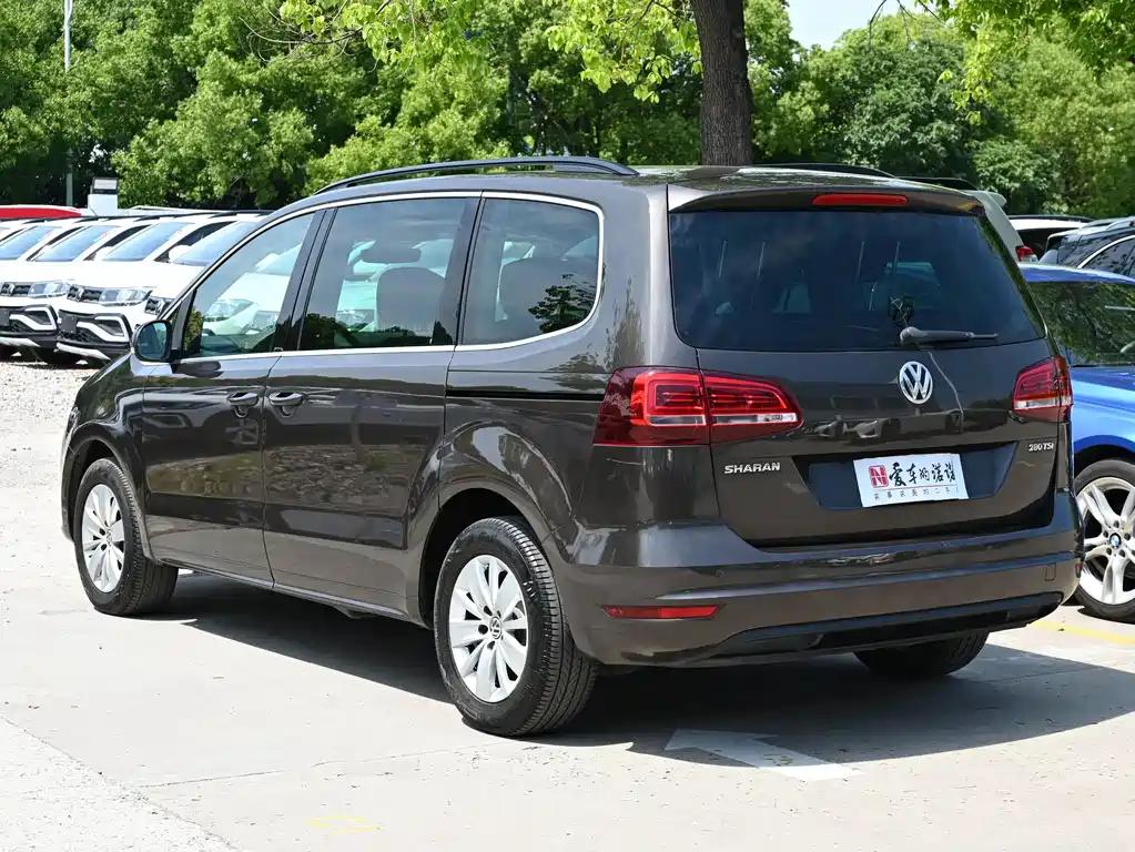 Volkswagen Xia 2016 280TSI 7 мест