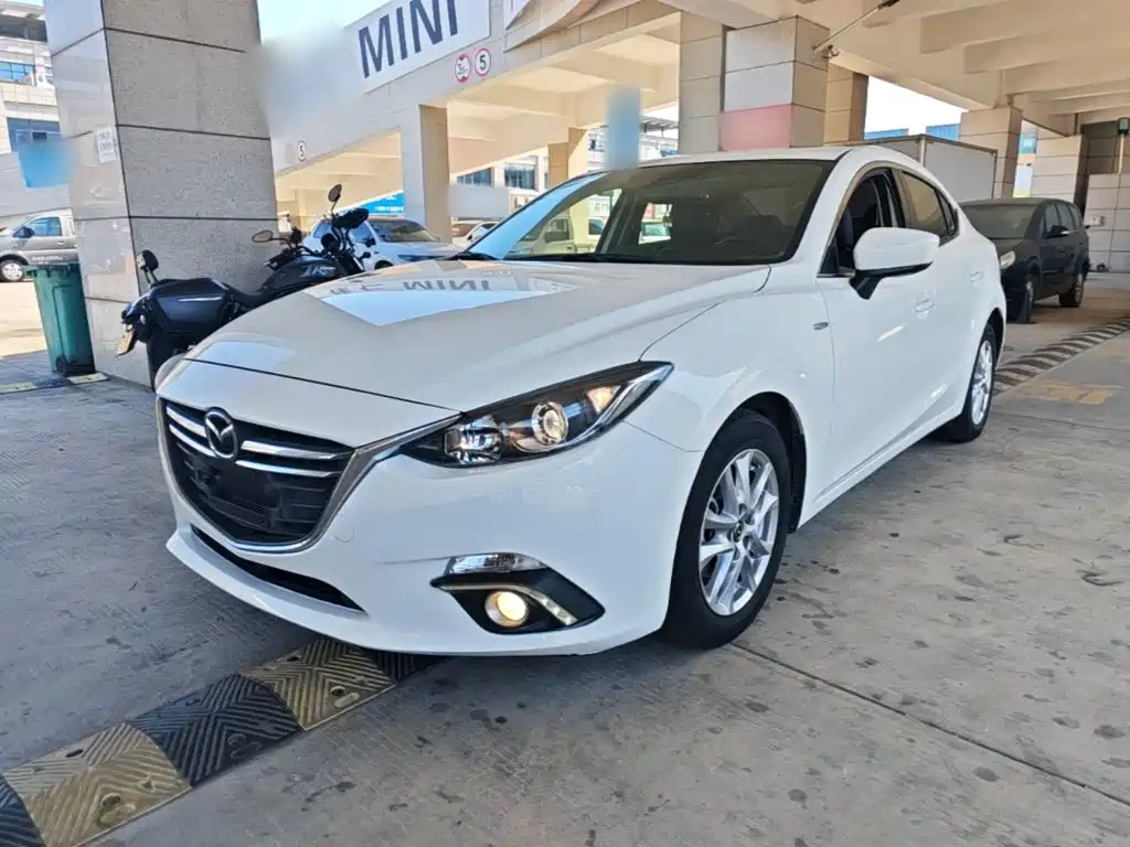 Mazda 3 Axela — миниатюра 2