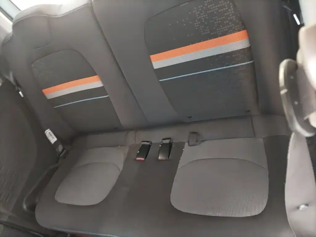 Wuling MINIEV — миниатюра 17