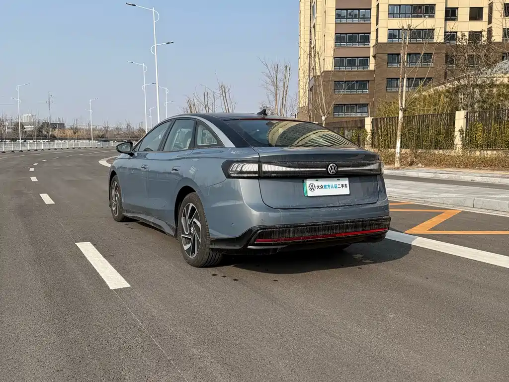 Volkswagen ID.7 VIZZION — миниатюра 10