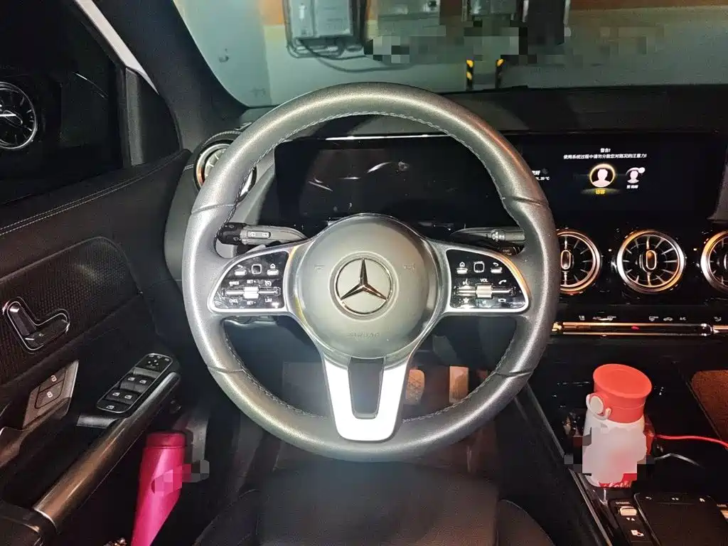 Mercedes-Benz GLA — миниатюра 6