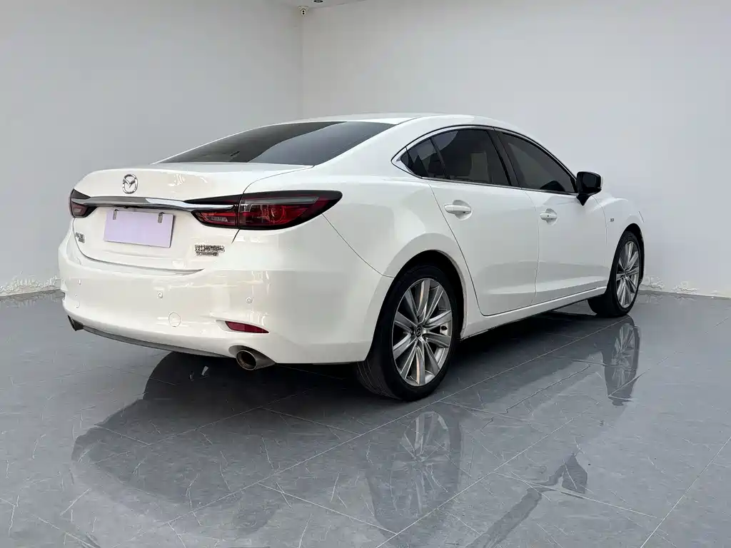 Mazda Atenza — миниатюра 9