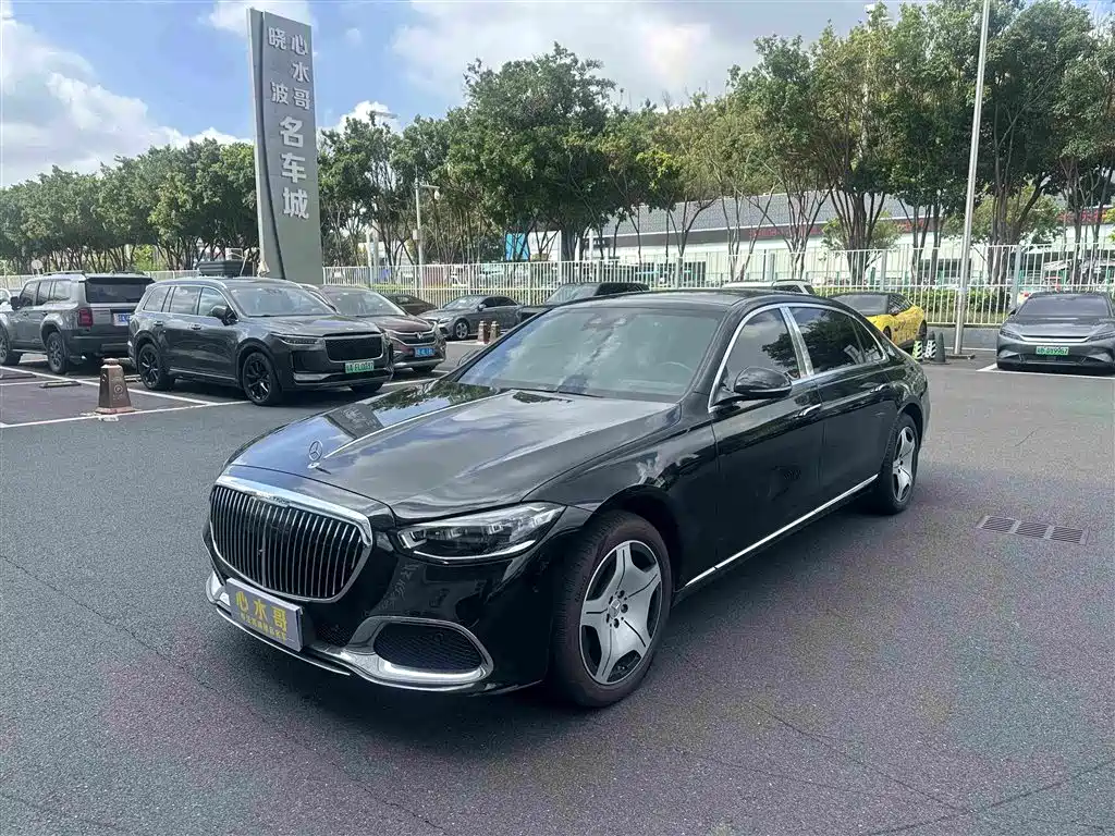 Mercedes-Benz Maybach S-Class