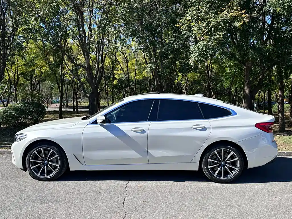 BMW 6 Series GT — миниатюра 4