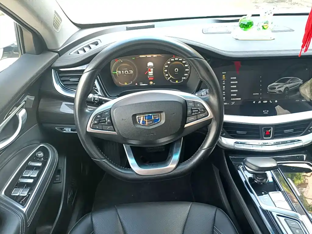 Geely Borui Hybrid — миниатюра 11