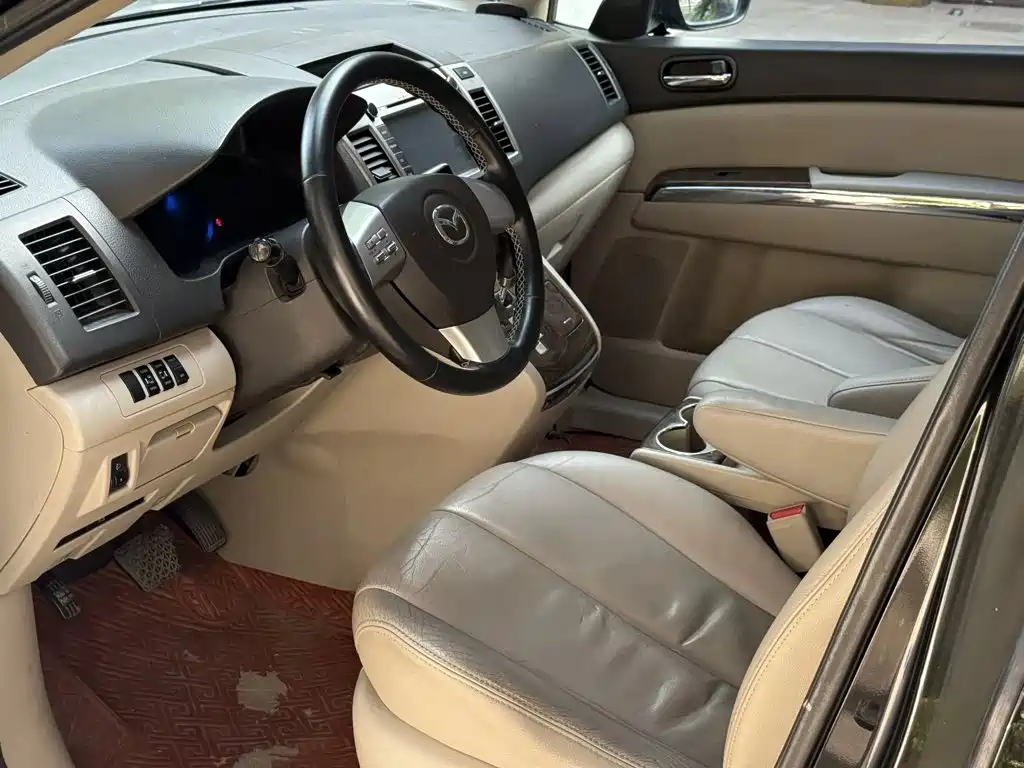 Mazda 8 — миниатюра 3