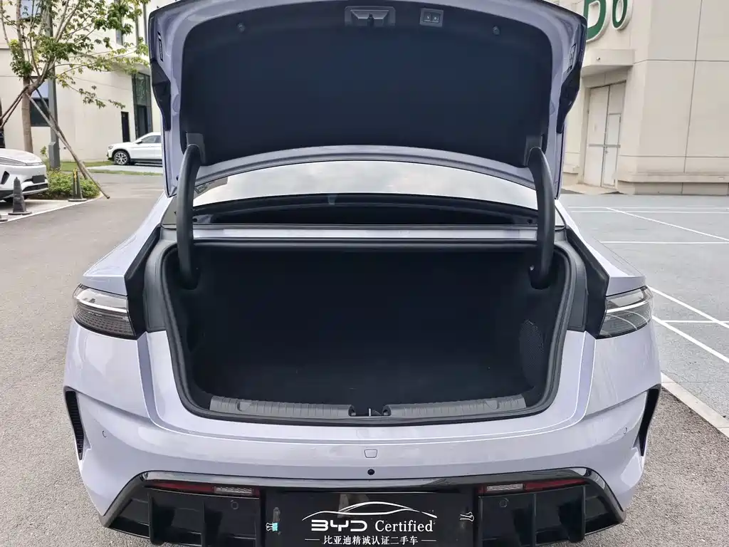 BYD Seal — миниатюра 11