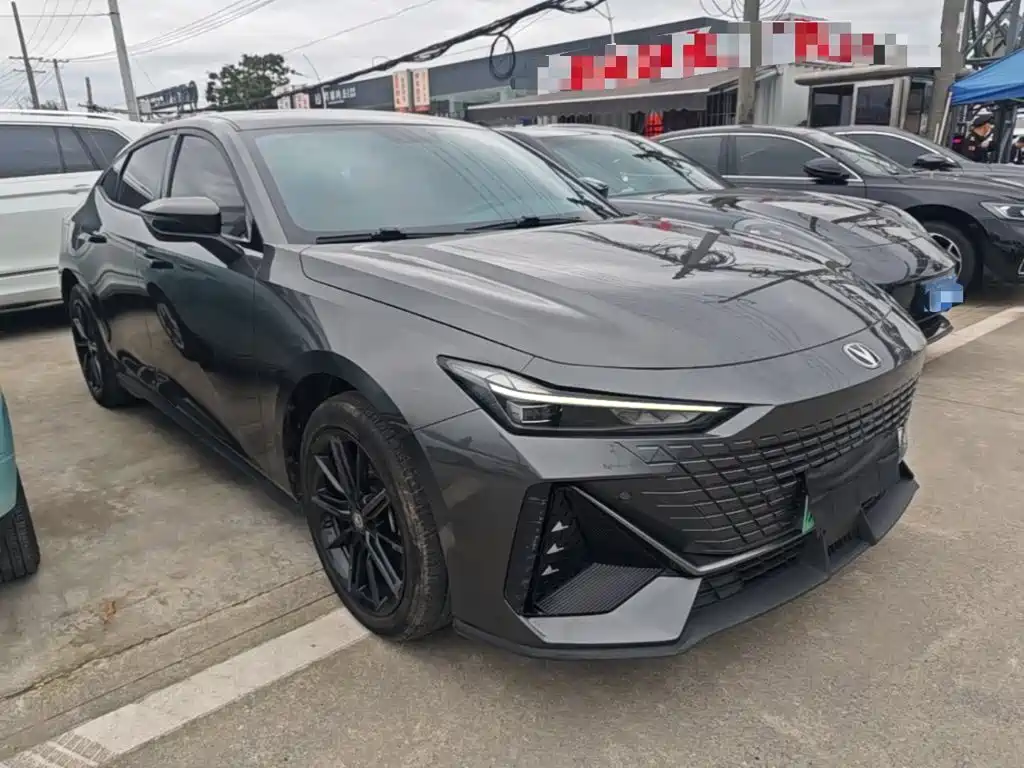 Changan UNI-V iDD — миниатюра 4