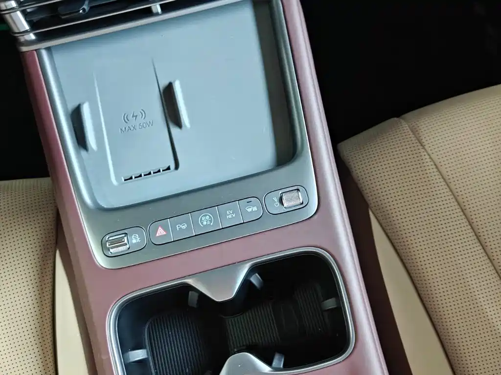 BYD Seal 07 DM-i — миниатюра 18