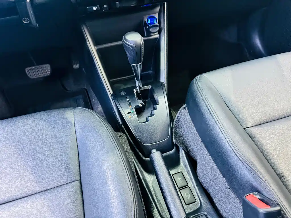 Toyota Vios FS — миниатюра 14