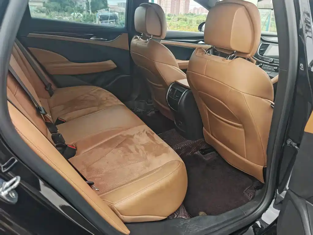 Buick LaCrosse 2021 652T Luxury