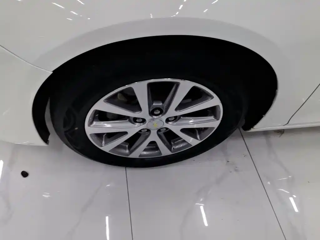 Chevrolet Malibu — миниатюра 23
