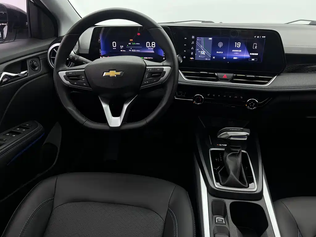 Chevrolet Monza — миниатюра 20