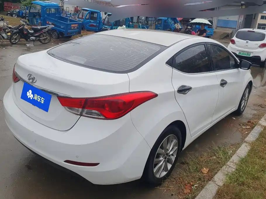 Hyundai Elantra Langdong — миниатюра 3