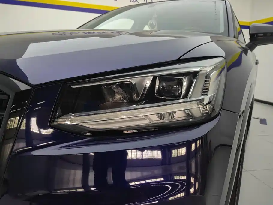 Audi Q2L — миниатюра 5