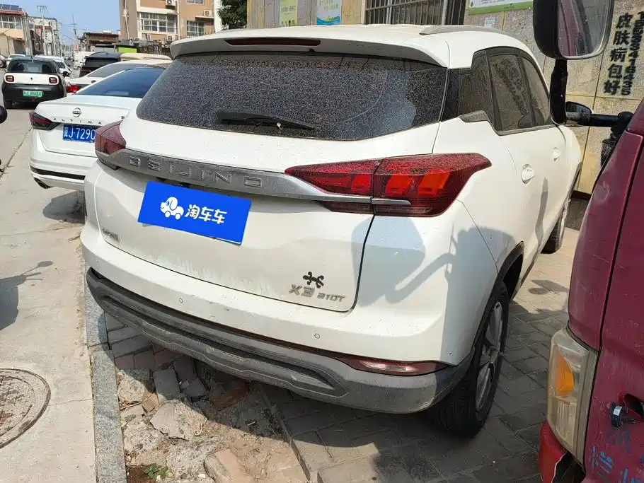 BAIC X3 — миниатюра 3