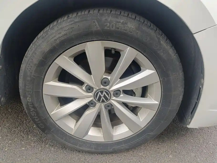 Volkswagen Bora — миниатюра 6