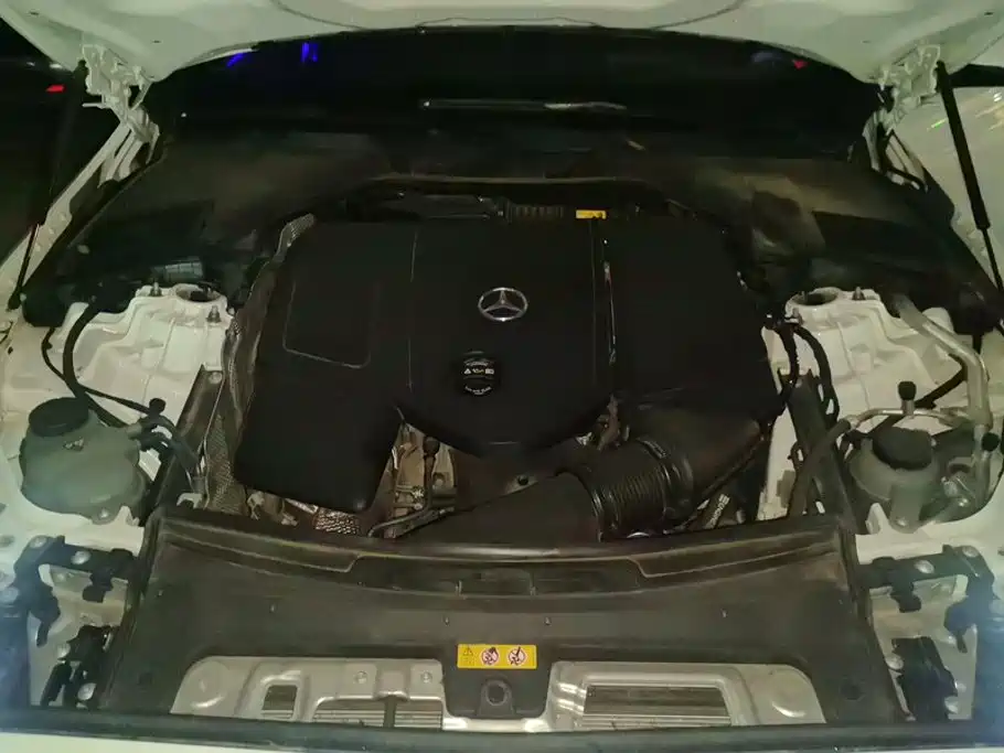 Mercedes-Benz C-Class — миниатюра 10