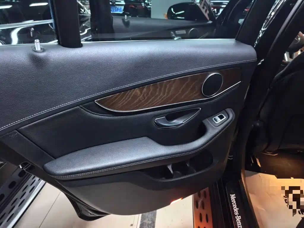 Mercedes-Benz GLC — миниатюра 13
