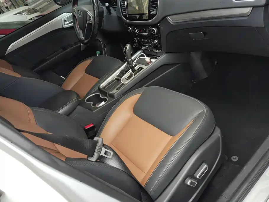 Geely Vision X6 — миниатюра 8