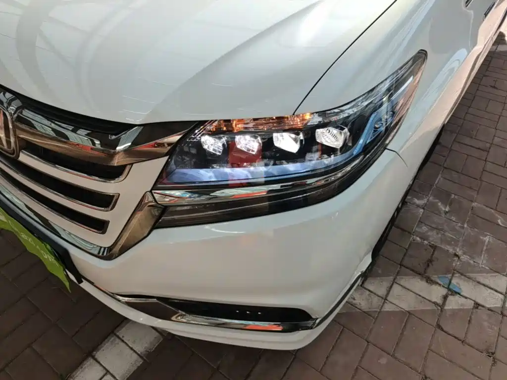 Honda Elysion — миниатюра 24
