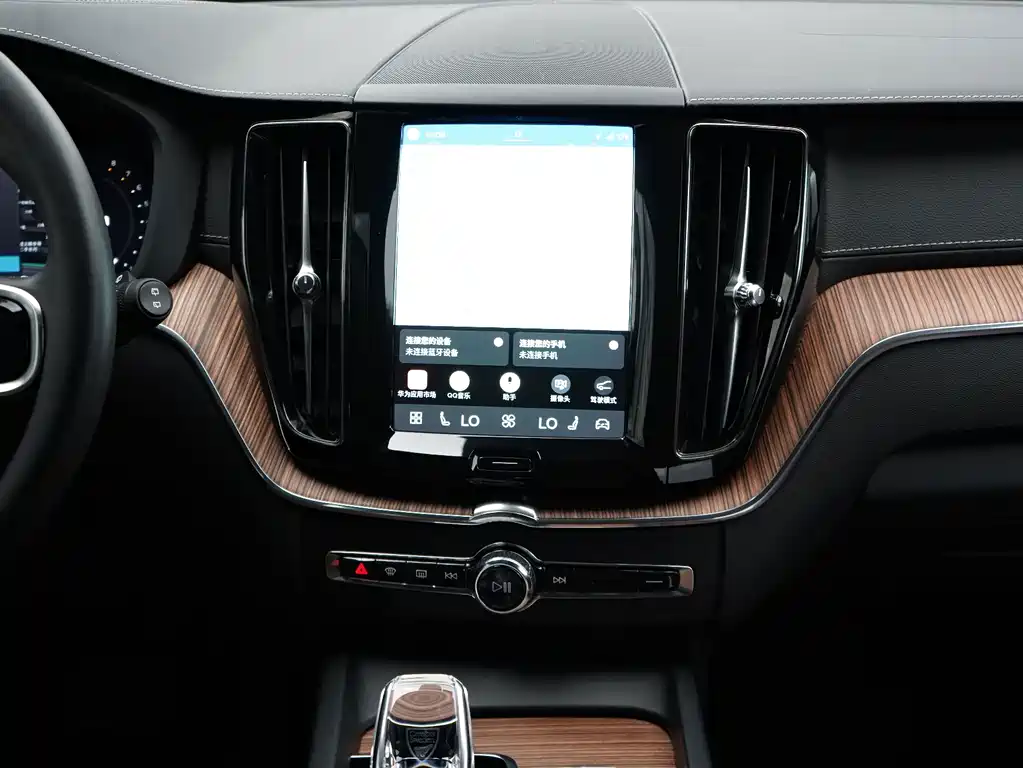 Volvo XC60 — миниатюра 14
