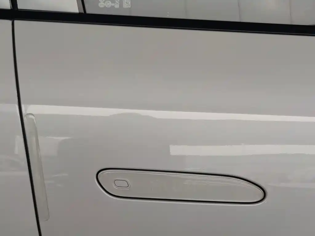 BYD L DM-i — миниатюра 16