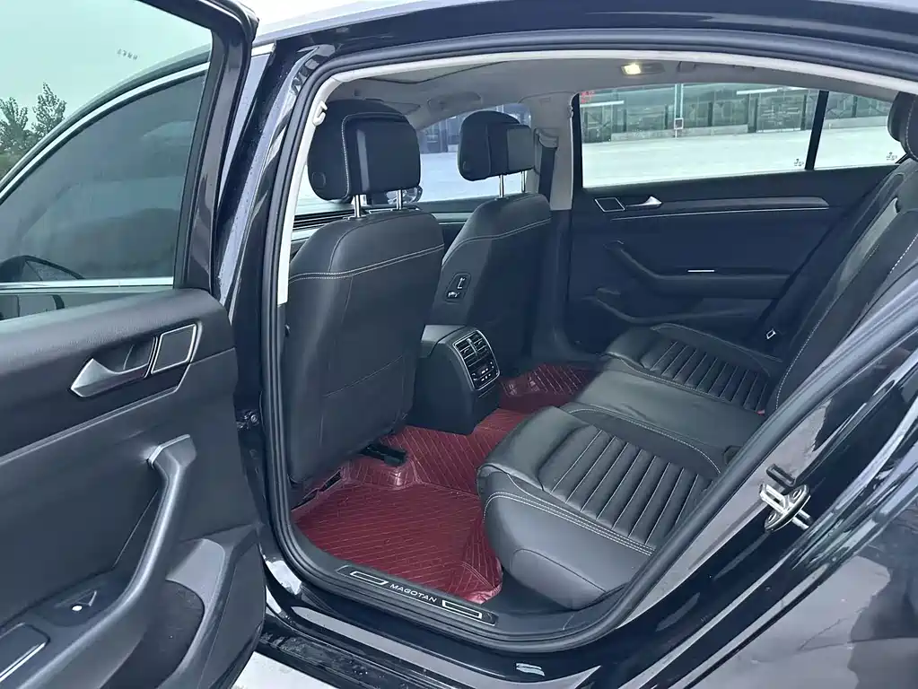 Volkswagen Magotan — миниатюра 5