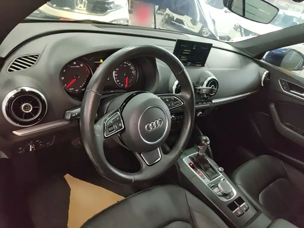 Audi A3 (Import) — миниатюра 11