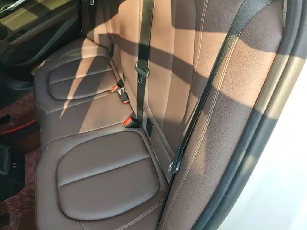 BMW 1 Series — миниатюра 17