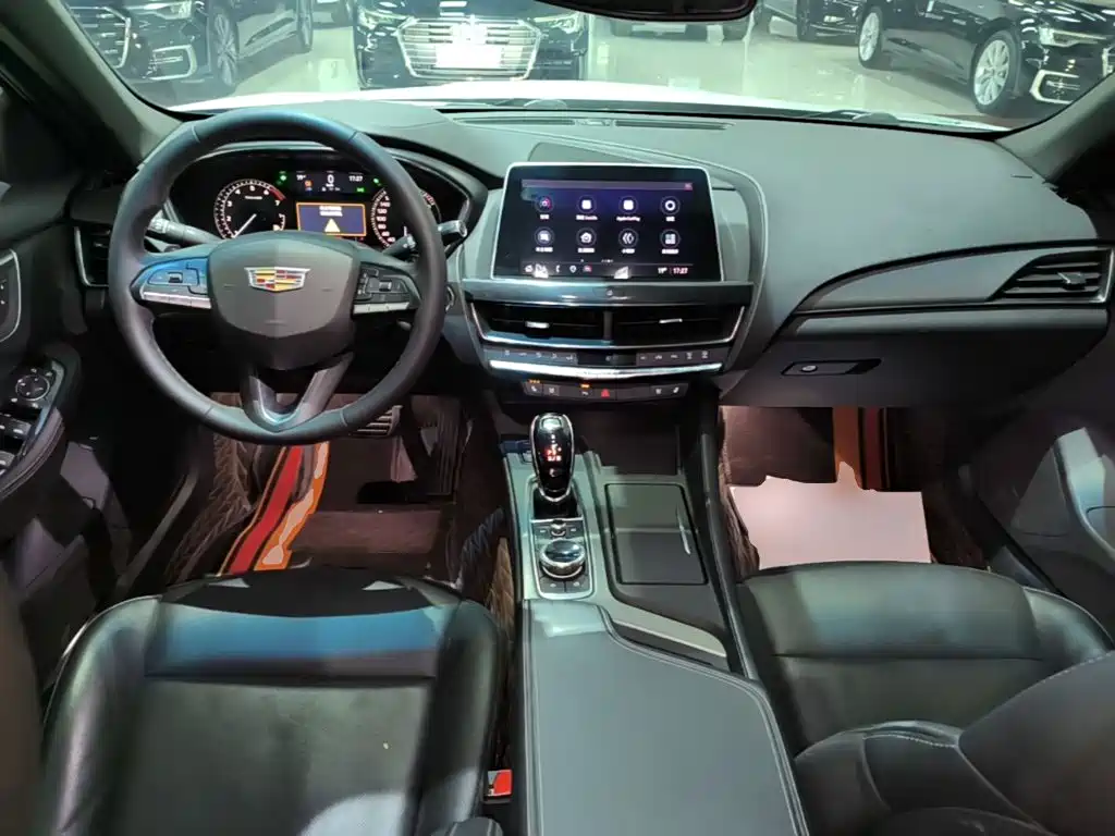 Cadillac CT5 — миниатюра 10
