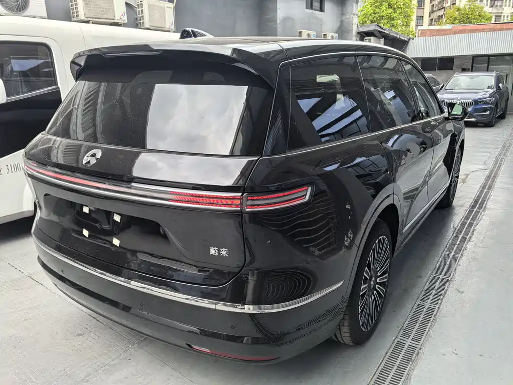 NIO ES8 2026 мест Executive Luxury