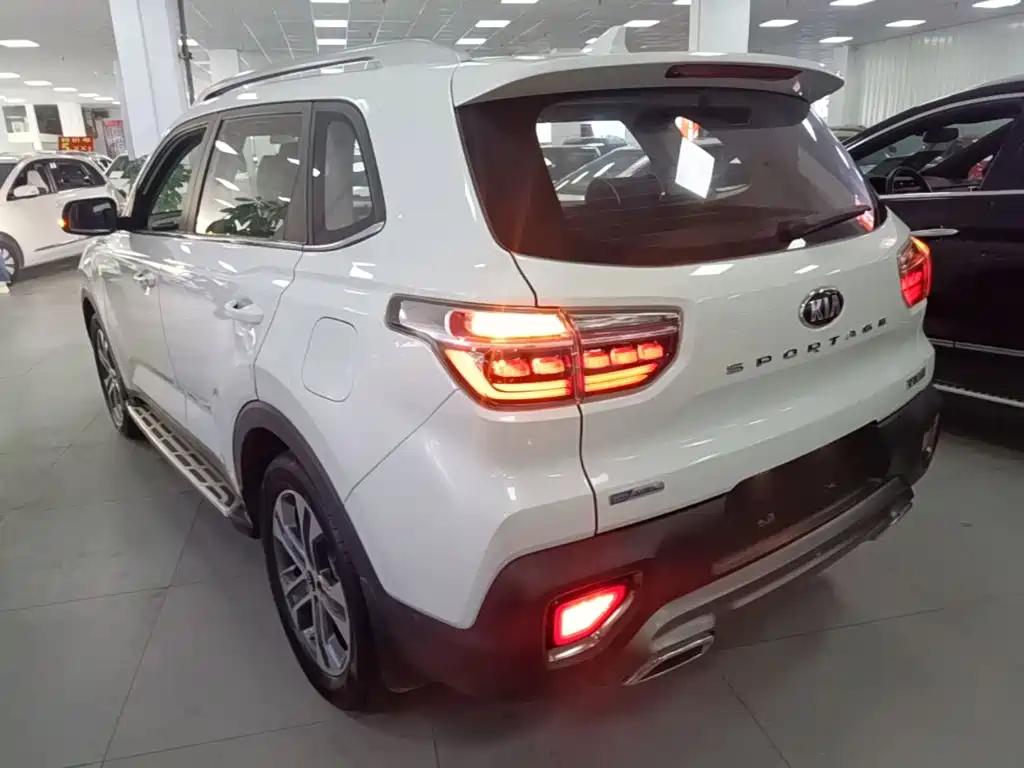 Kia Sportage — миниатюра 5