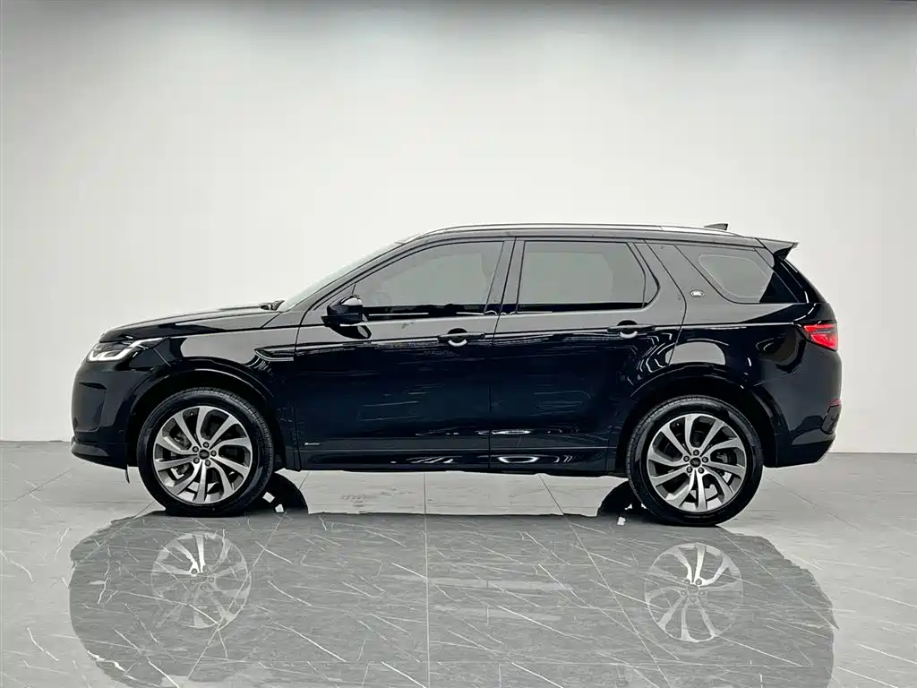 LAND ROVER DISCOVER SPORTS
