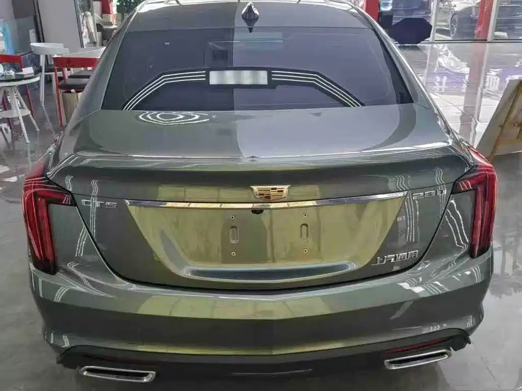 Cadillac CT5 — миниатюра 5