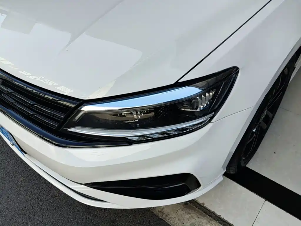 Volkswagen Lamando — миниатюра 24