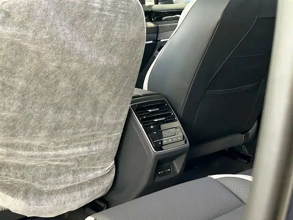 Volkswagen ID.7 VIZZION — миниатюра 16