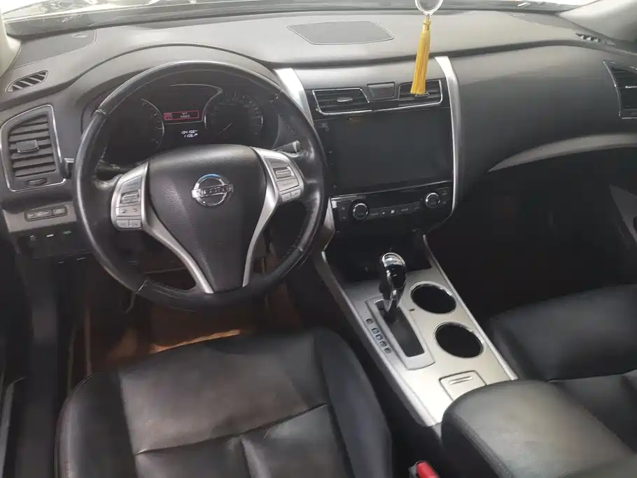 Nissan Teana — миниатюра 12
