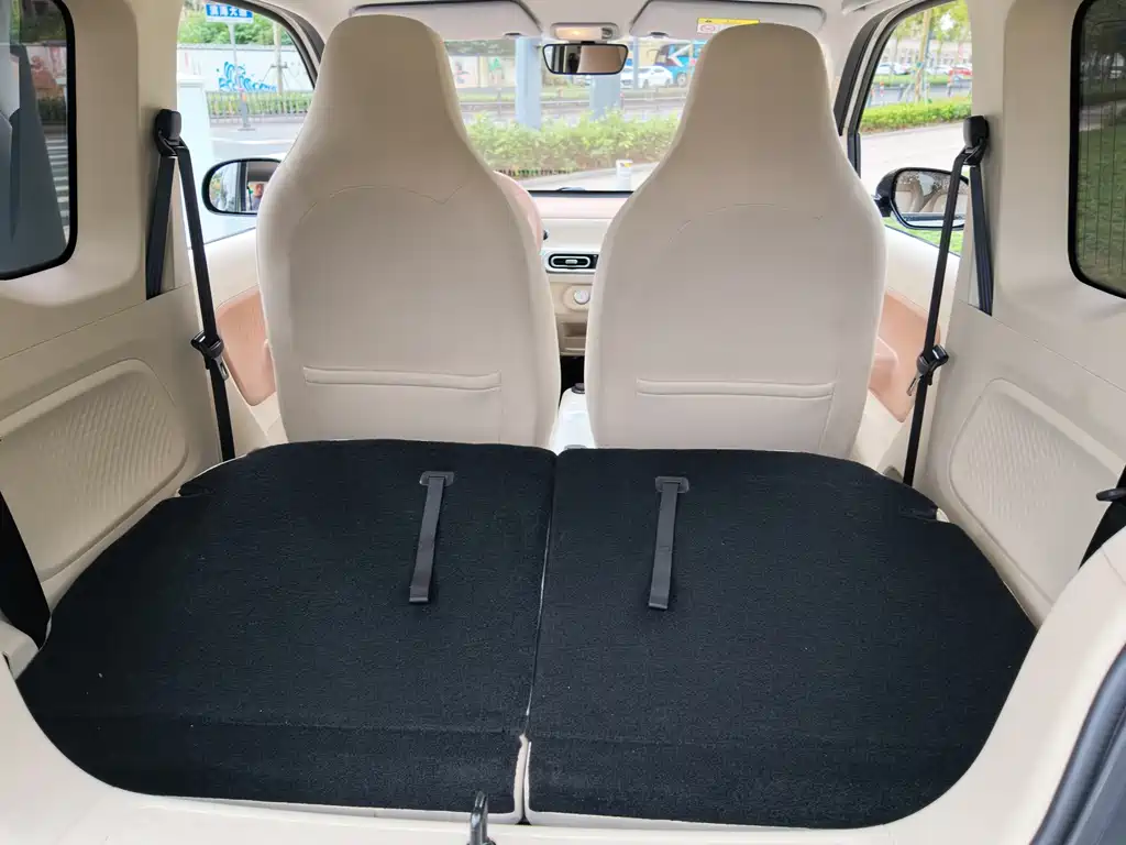 Wuling MINIEV — миниатюра 12