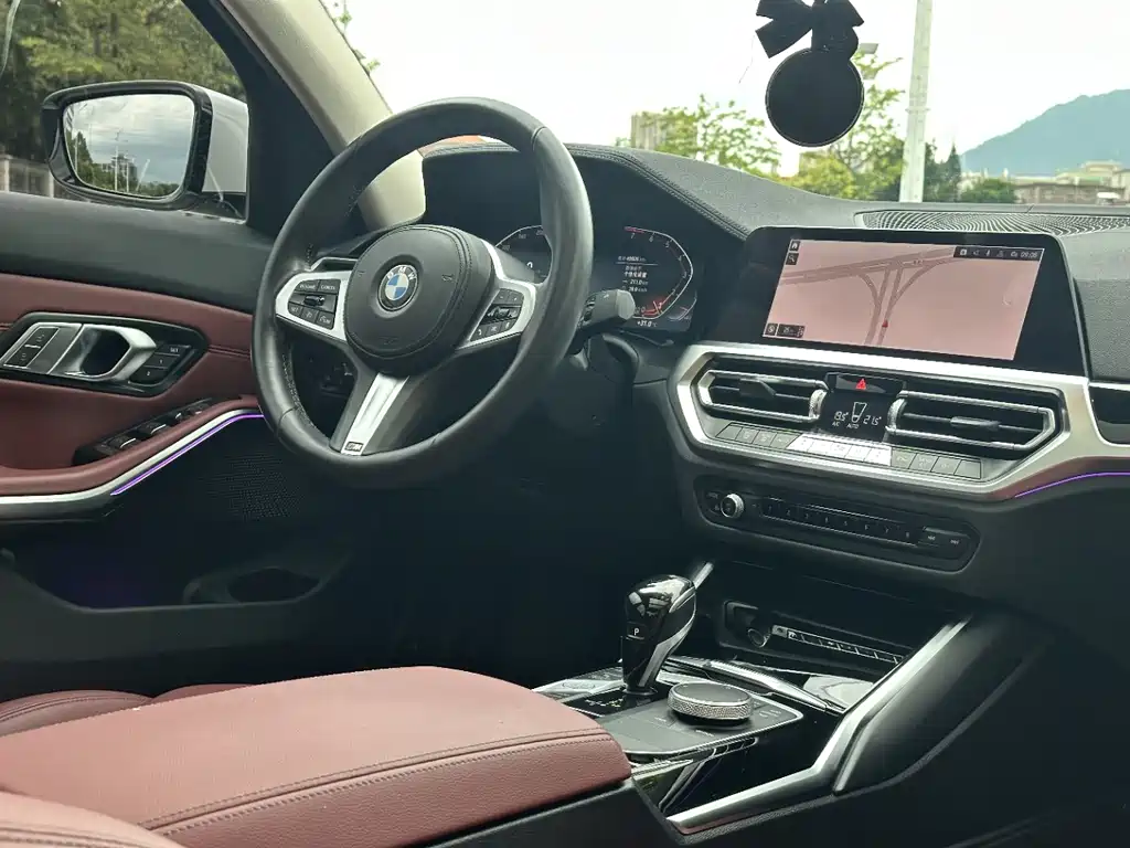 BMW 3 Series — миниатюра 4