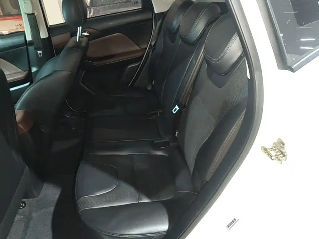 Changhe Changhe Q35 — миниатюра 17