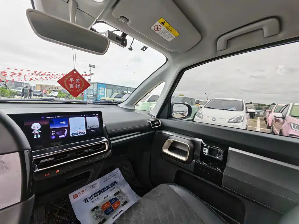 Baojun KiWi EV — миниатюра 16