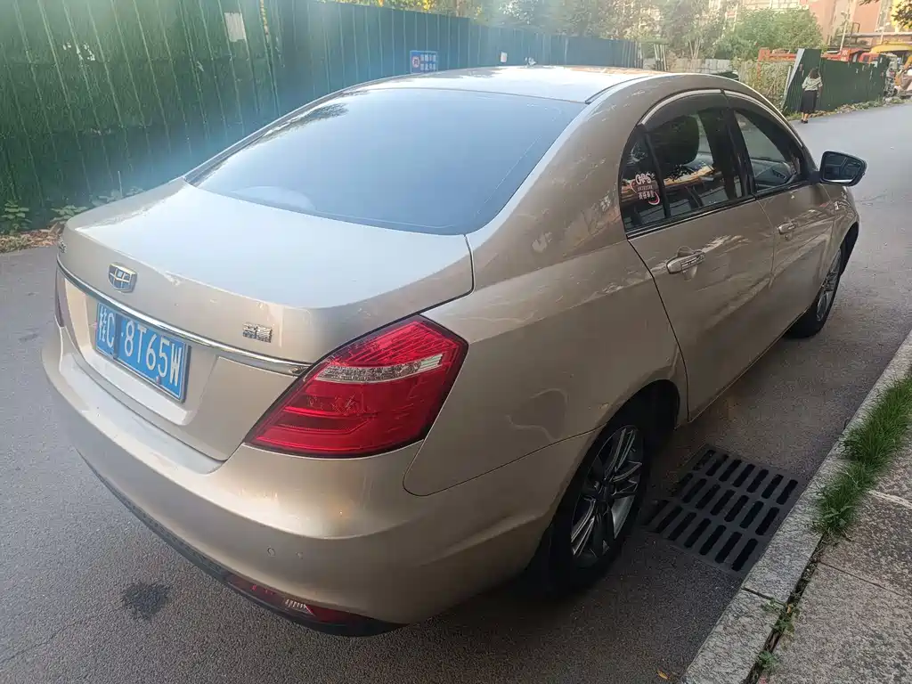 Geely Emgrand — миниатюра 4