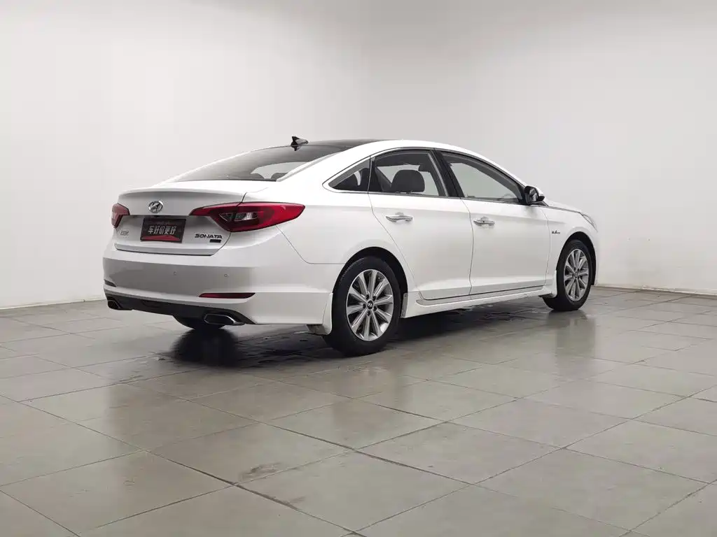 Hyundai Sonata — миниатюра 2