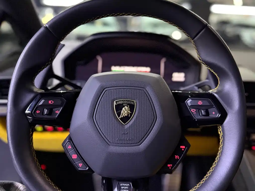 Lamborghini Huracán — миниатюра 6