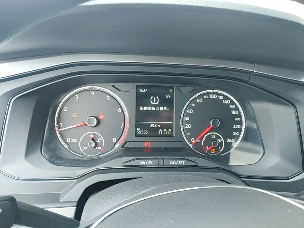 Volkswagen Polo — миниатюра 12