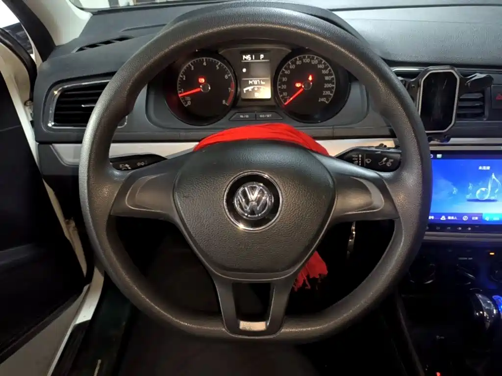 Volkswagen Lavida — миниатюра 11