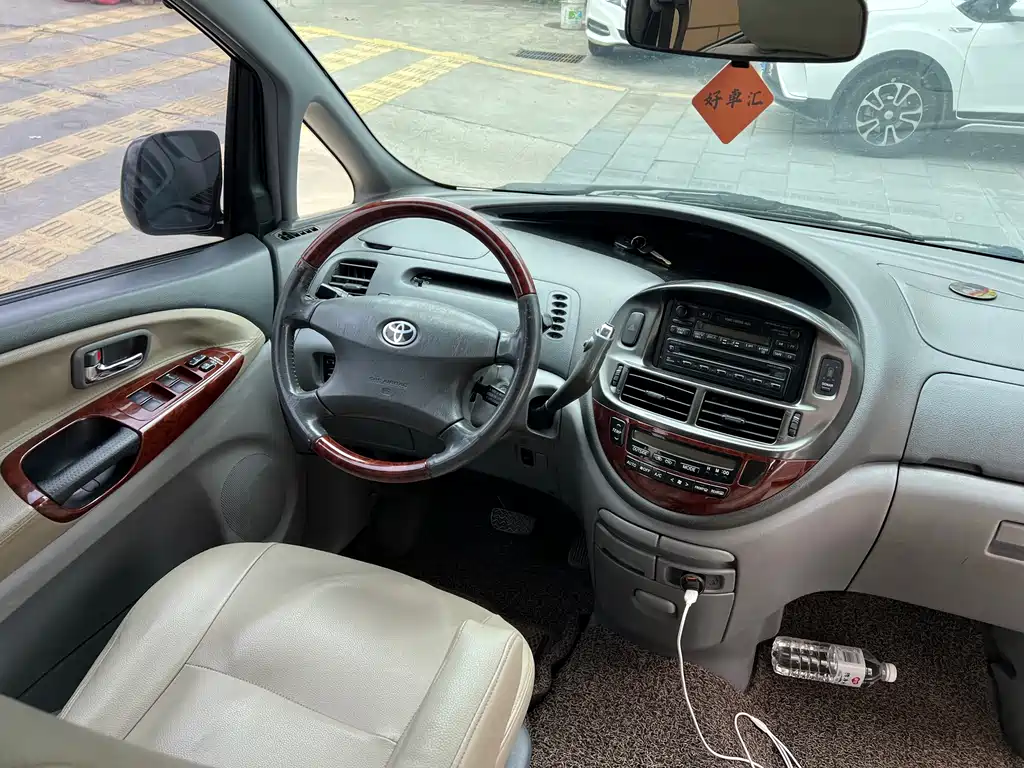 Toyota Previa 03 2.4L AT DX