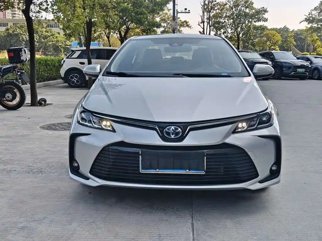 Toyota Corolla — миниатюра 2