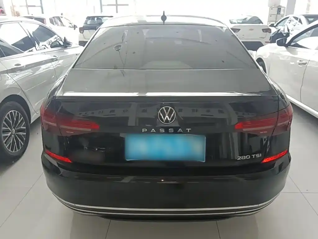 Volkswagen Passat — миниатюра 6